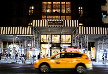 Ny 変わりゆく5番街 ヘンリベンデル閉店 ティファニー本店改装 2ページ目