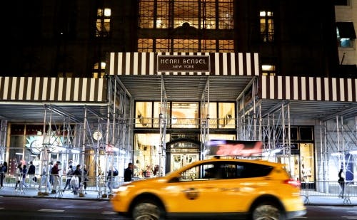 Ny 変わりゆく5番街 ヘンリベンデル閉店 ティファニー本店改装 2ページ目 Ny 変わりゆく5番街 ヘンリベンデル閉店 ティファニー本店改装 2ページ目