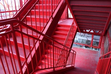 東京タワー階段昇り 600段の外階段を昇って展望台へ 料金 所要時間は 2ページ目