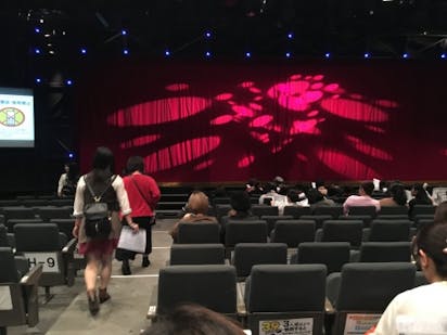 新宿 ルミネtheよしもとで人気芸人に会おう の写真 チケットはこちらで