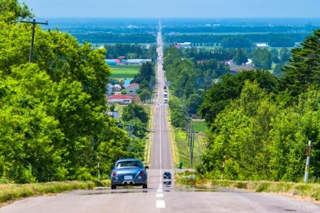 北海道のおすすめドライブスポット35選 車で巡る絶景スポット特集の写真 美幌峠からみた屈斜路湖