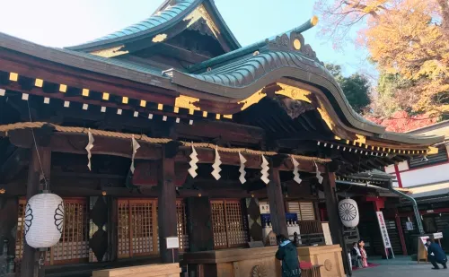 東京 府中 休日街歩きでパワーチャージ おススメスポット3選の写真 大國魂神社の参道 東京 府中 休日街歩きでパワーチャージ おススメスポット3選の写真 大國魂神社の参道