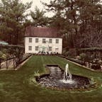 ゆったりくつろげる場所。
ティータイムにどうぞ