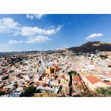 Guanajuato
レオン空港から車で約1時間
街並みがヨーロッパ。
買い物も楽しい元気な街