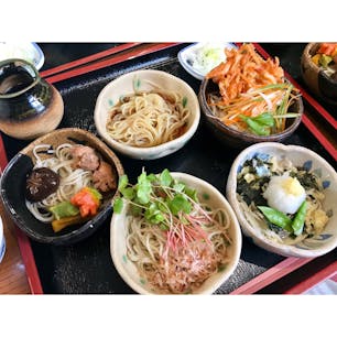 #静岡 #ちゃやま #蕎麦
ふくわうちは定期的に食べたい ☺︎