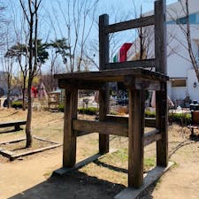 韓国のパジュのヘイリ村♡
階段が横に付いているので登れます♪
登る時は気をつけて！