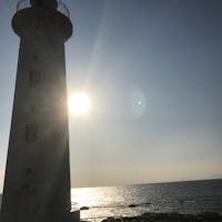 知多の野間灯台。天気は良いけど、風が強くて2月の海沿いはやっぱりまだ寒い。