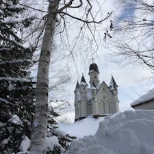 雪の美術館❄️
アナと雪の女王の世界観！
旭川の街並みに、突然お城が現れます。

#北海道
#旭川
#雪の美術館
#アナと雪の女王