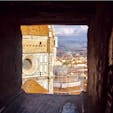 #ジョットの鐘楼 #フィレンツェ #イタリア
2017年2月

400段の狭い階段...🏃‍♀️🏃‍♂️
なかなか過酷でしたが、途中途中に小さな窓から見える
この絶景にわくわくして上りきることができました🥺✨