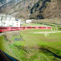 ブルージオのオープンループ橋 Viadotto Di Brusio ブルージオ橋 の投稿写真 感想 みどころ スイスベルニナ急行に乗って ブルージオ橋 トリップノート ブルージオのオープンループ橋 Viadotto Di Brusio ブルージオ橋 の投稿写真 感想 みどころ スイスベルニナ急行に乗って ブルージオ橋 トリップノート