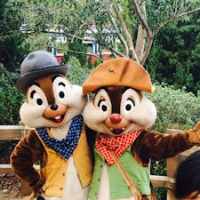 香港🇭🇰ディズニーランド
HKDL=香港ディズニーランドの中の物価は、日本やアメリカとあまり変わらない。
マルコポーロホテルの側のJCBプラザ(ラウンジ)に行くと、パスポートが確かHK$50以上安く買えるよ。