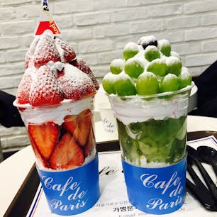 カフェドパリ♡
ストロベリーボンボン