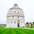 Battistero di San Giovanni 洗礼堂 Piazza del Duomo ピサのドゥオモ広場 Pisa ピサ Italy イタリア World Heritage Site 世界遺産
柱の手彫り装飾が綺麗なドーム状の建物
