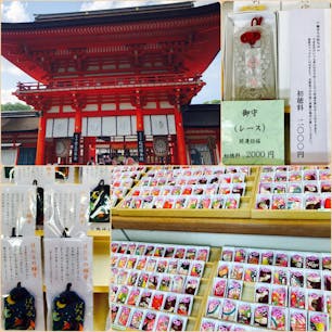 下鴨神社⛩
とにかく 御守りの種類が多くて
迷います。結局 この時期限定の
ほたるの輝守✨にしました。