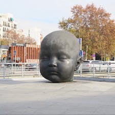 Madrid Atocha Station マドリード アトーチャ駅 Spain スペイン Renfe スペイン国鉄
マドリード発着の長距離列車が集まるターミナル駅、駅前に謎のアート作品