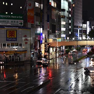 雨の中の駅前

#宮城県 #仙台駅