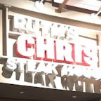 ハワイ★

色々ステーキ屋さんありますが、結果私はルークリステーキが一番好きかも★