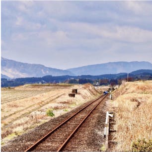 #南阿蘇鉄道 #南阿蘇 #熊本
2017年3月

南阿蘇の大自然を駆け抜ける南阿蘇鉄道🛤
#トロッコ列車ゆうすげ が走ることでも有名😊💕

震災当時、南阿蘇鉄道は復旧見込みなしの運休状態で
現在も一部区間は復旧の目処が立っていません