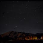 #南阿蘇 #熊本
2017年3月

南阿蘇の夜空は満天の星空 🌌
本物はもっともっとすごい星空でじっと目を凝らして
見ているとさらに見える星が増えて輝きも増してきて...

1時間以上、星空の下で夜な夜なおしゃべりしました😊