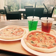 岐阜県恵那市にある銀の森でピザ🍕

#岐阜県 #恵那市 #銀の森 #ピザ