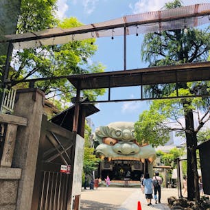 本殿ではなく舞台