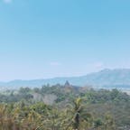 ジョグジャカルタ 
丘から見るボロブドゥール