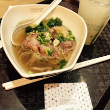 サイアムパラゴン フードホール
この麺美味しかった。
85Bだったしね。
レモネードも最高やった🙌