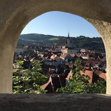 チェスキークルムロフ3枚目。

絵本の中のような街でした。