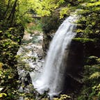 川に降りようと思ってたどり着いた龍王峡。結局川に続く道は見つからなかったけど良い滝が見られた。満足。
#鬼怒川
#虹見の滝