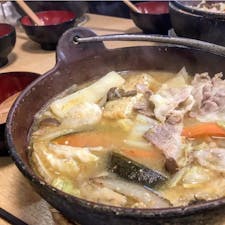 #ほうとう蔵歩成フルーツライン店 #山梨
2018年7月

キャンプ⛺️のついでに寄っただけなのに美味しすぎて
今度はこれだけのために山梨に行きたい🥺🥺

#ほうとう はもちろんだけど具だくさんで具の大きさと
量がエグいところがまた推せる👍✨