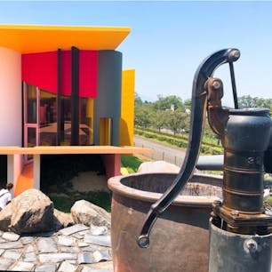 #養老天命反転地 #養老 #岐阜
2018年7月

本当に水が出るのか...試しに登ってみてください😉