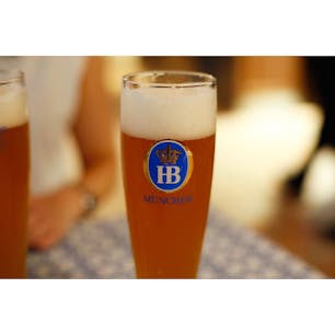 ホフブロイハウスにて
ドイツではバイスビアばっかり飲んでしまう