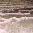 山口県
美祢市
秋芳洞
日本屈指の大鍾乳洞で見所満載、不思議な光景が広がります。写真のあたりは「百枚皿」と名付けられており、お皿のような鍾乳石が折り重なって見えます。