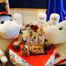 福岡県福岡市博多区
ムーミンベーカリー&カフェ
キャナルシティ博多店
かわいいムーミンたちに会えます。
休日はいつも混んでます。