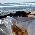 バーレイヘッズ
お昼はフィッシュ&チップス（fishmonger）をテイクアウトしてビーチ沿いで。
キレイな海、サーフィンしてる人見ながらの贅沢な時間。
ベンチとかもあってゆっくりしてる人多い！