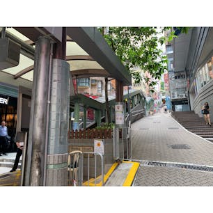 2019年9月5日 #香港
街中にエスカレーターが ☺︎