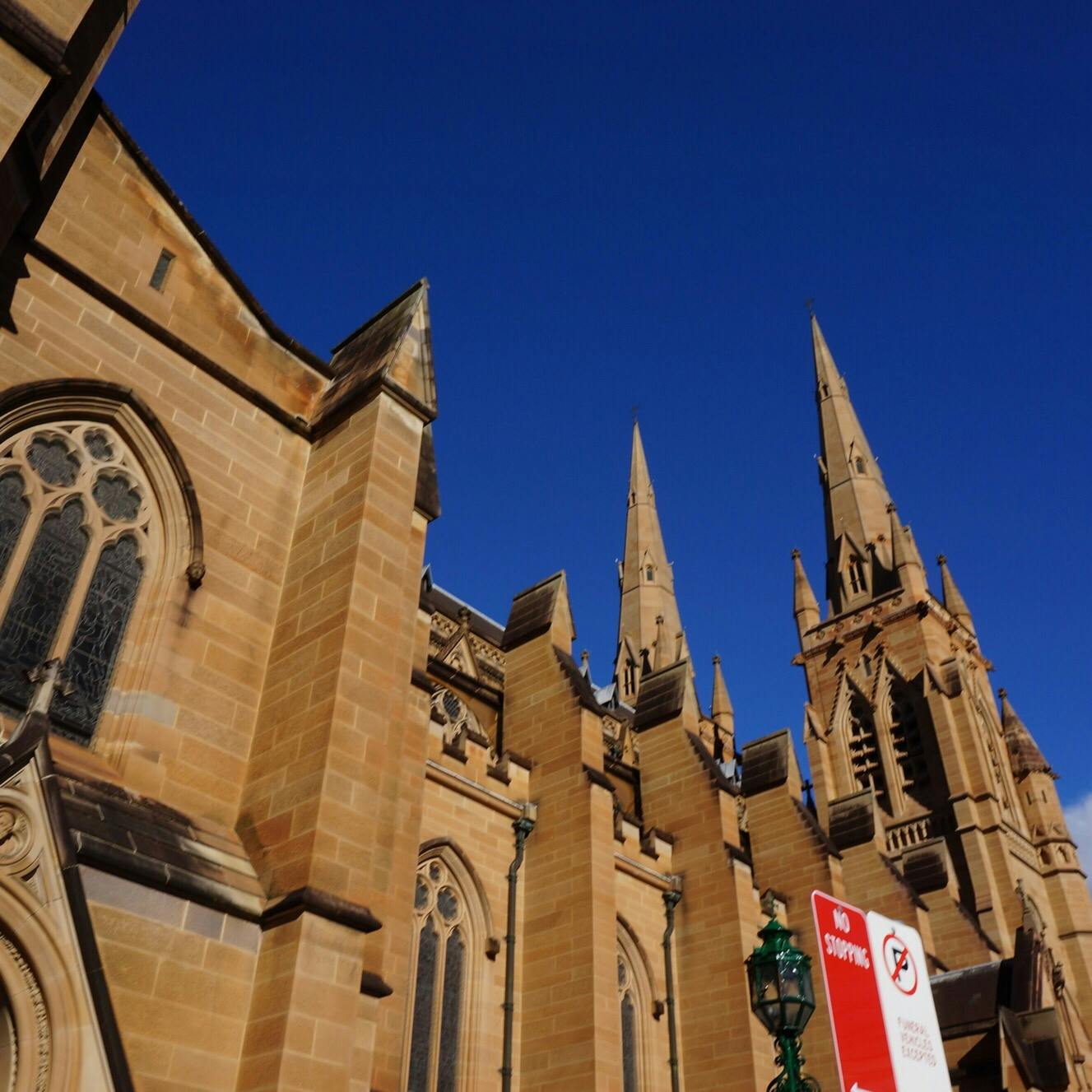 セントメアリー大聖堂 St Mary S Cathedral の投稿写真 感想 みどころ シドニーハイドパークの目の前のホテルだったので お散歩セ トリップノート