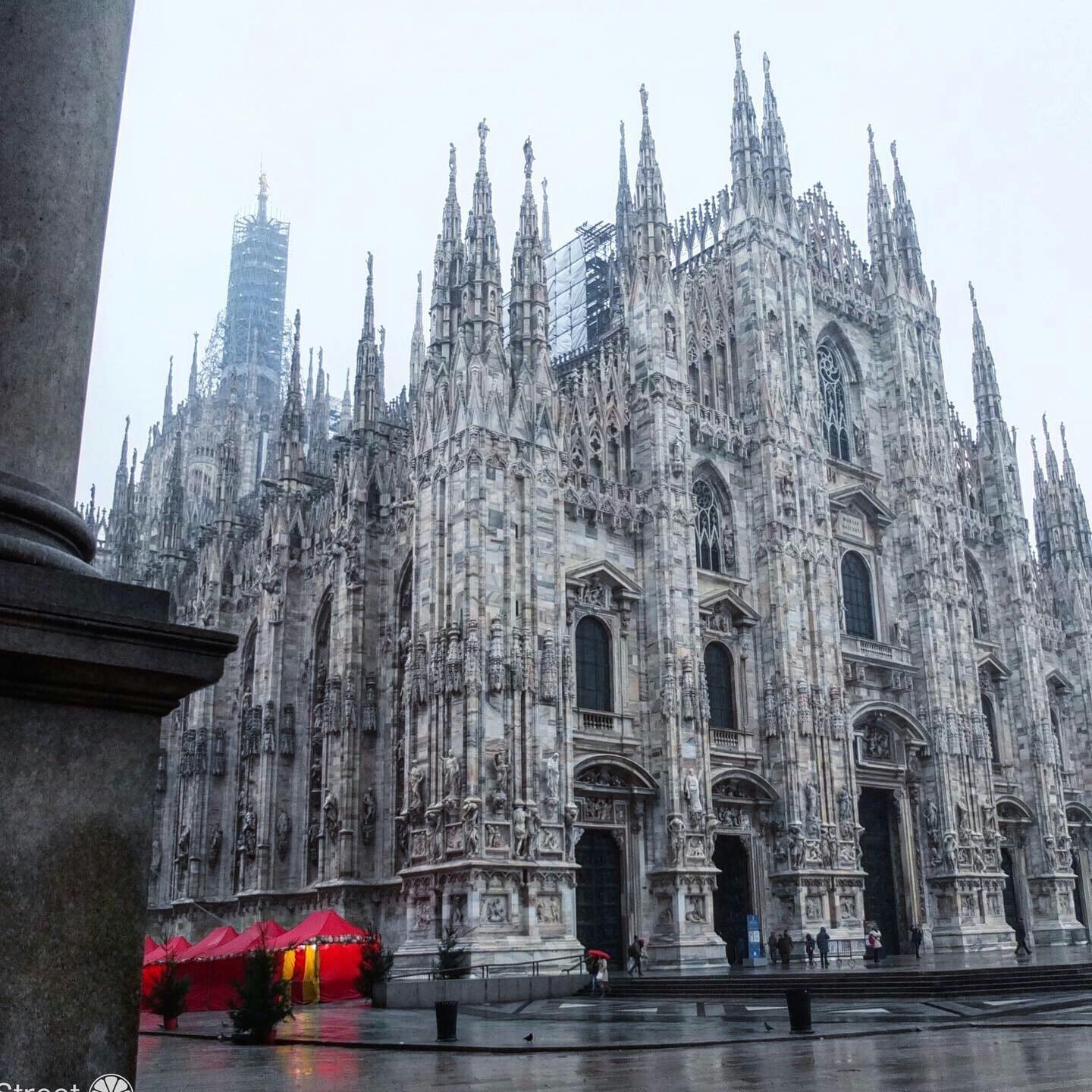 ドゥオモ ミラノ Duomo Di Milano の投稿写真 感想 みどころ ミラノ大聖堂 ドゥオモ圧倒的な迫力に思わず声が出てしまいま トリップノート