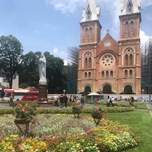 ベトナム サイゴン大聖堂