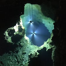 ドラゴンブルーの地底湖。
#岩手
#龍泉洞