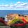 山口県長門市の日本海に面した場所に小さなお社を持つ元乃隅神社。海を見渡すことができる抜群の立地と、幾重にも連なる鳥居のトンネルが美しく、アメリカのテレビ局CNNによって日本で最も美しい場所31の一つにも選出されました。#元乃隅神社