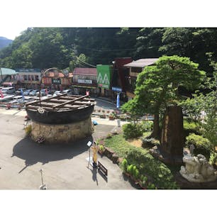 高山(8/16〜8/17)
1日目
台風で通行止めたくさんだったけどホテルグレードアップしてもらえてハッピー✨
お昼ご飯:梗絲（きょうし):肉寿司🍣お酒🍶
↓
街並み散策
組紐作り
↓
夜ご飯:酒菜

2日目
デザート:BlissBulls:フルーツパフェ
高山陣屋
↓
📷飛騨大鍾乳洞