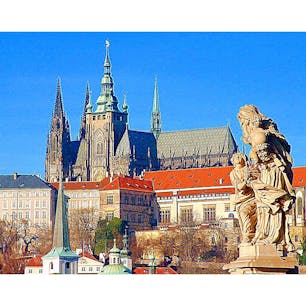 チェコ
プラハ
カレル橋から見るプラハ城