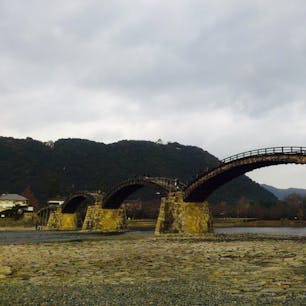 錦帯橋/山口
上のお城からの景色も風情あり。(  ｰ̀ωｰ́ )