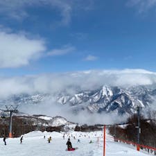 #ガーラ湯沢スキー場 #湯沢 #新潟
2019年1月

今シーズン初滑り(スノボ)⛷⛷
新幹線の駅直通というのが魅力的すぎる✨