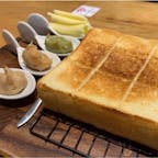 #嵜本 #大阪初號 #大阪
2019年2月

高級食パンを愛してやまない私のNo.1食パン🍞
極生ミルク食パンとくに大好きです🥺🥺