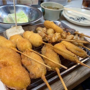 #串かつだるま #なんば #大阪

大阪行ってここに来なかったこと1度もないかも😆💕