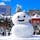 北海道
札幌
旧道庁前
雪祭りの時でしたが、会場に負けないくらい力が入ってました。