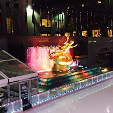 New York / Manhattan
Rockfeller center
雨の日のロックフェラーセンターのスケートリンク。
