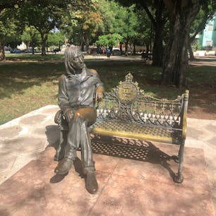 ジョンレノン公園